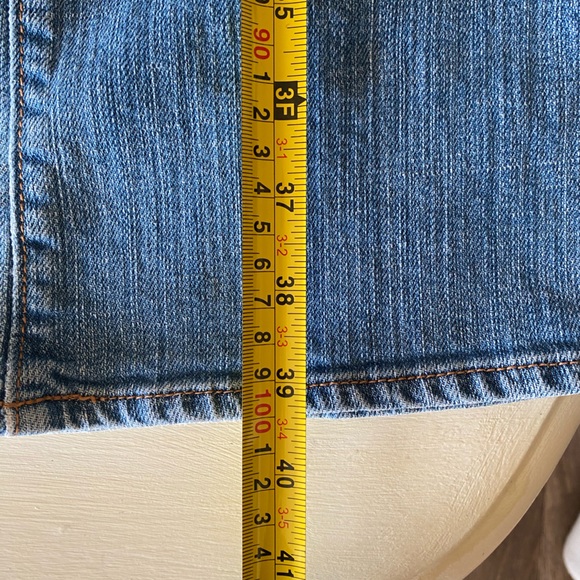 Old navy size 6 - Picture 3 of 5